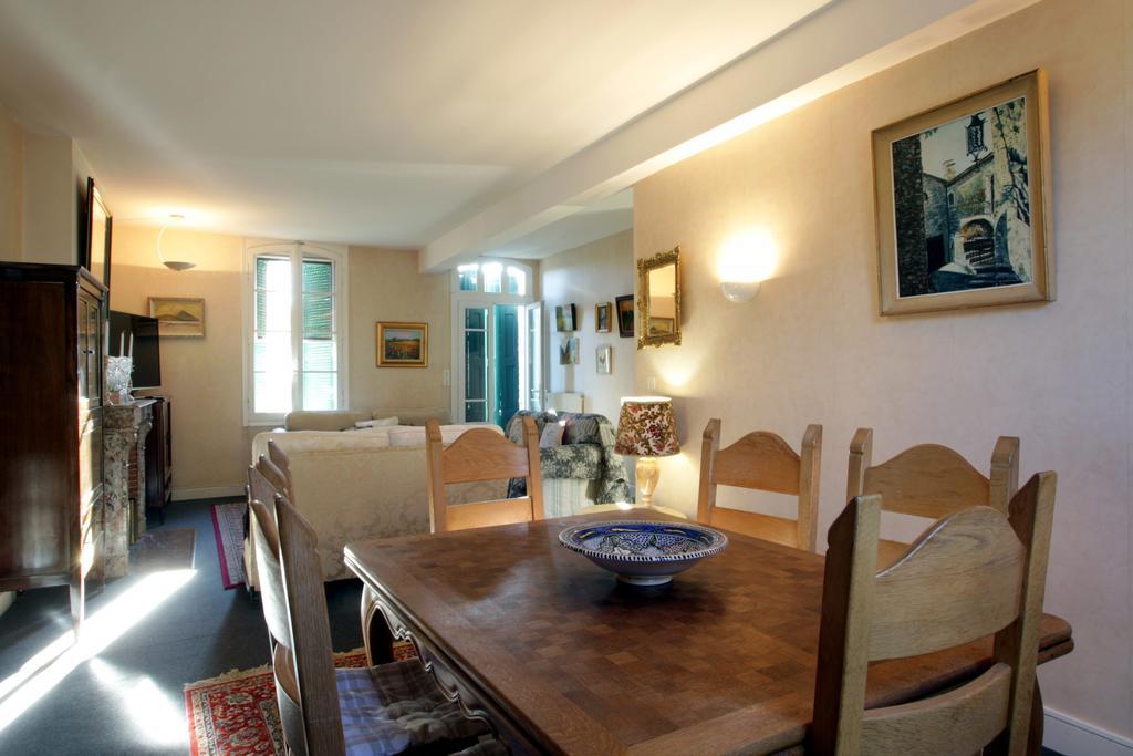 Maison De Maitre A Bram # Jacuzzi エクステリア 写真